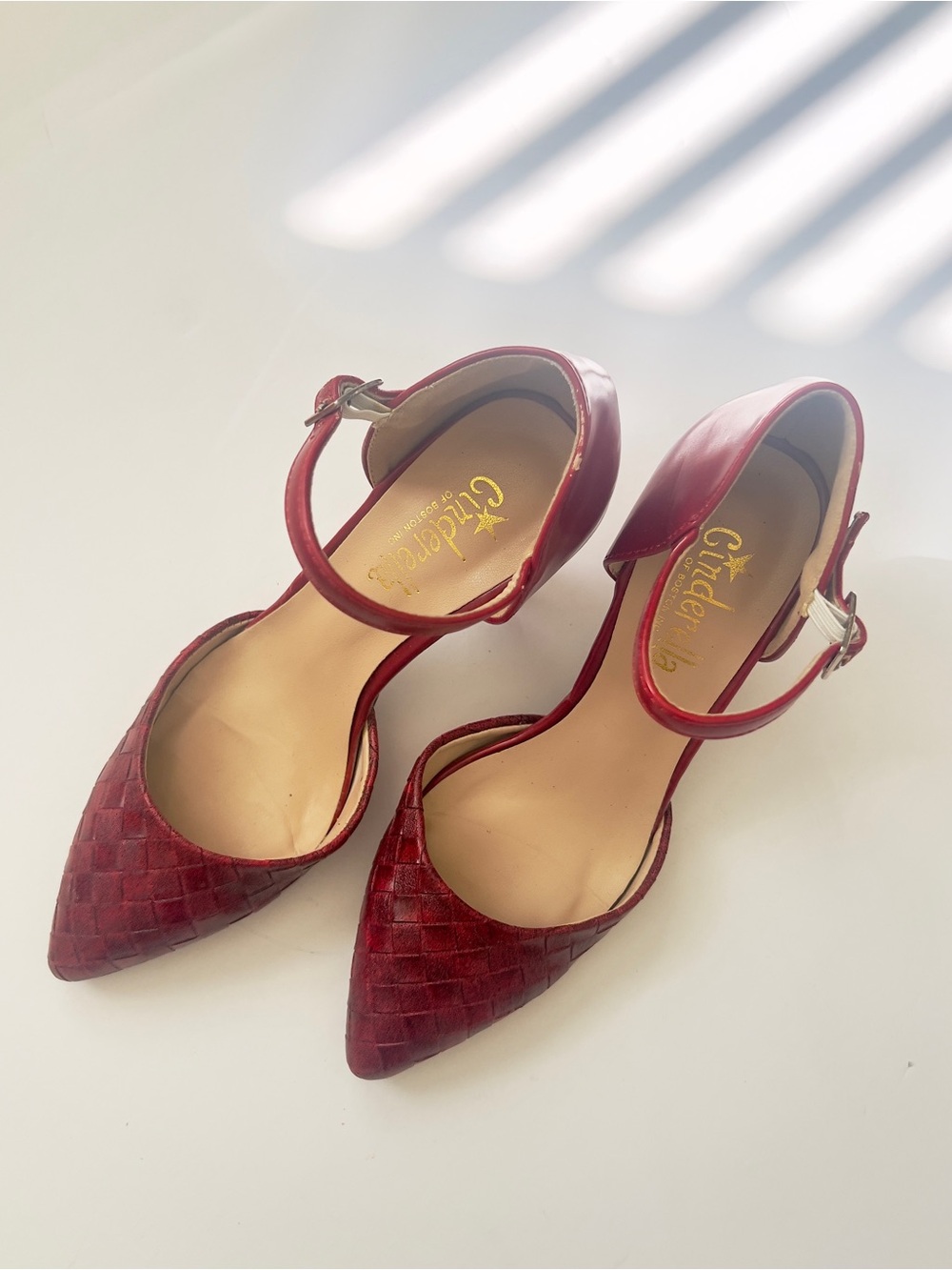 Cinderella of Boston Women's Red Ankle-Strap Pointed-Toe 2-in Heels Size 3M